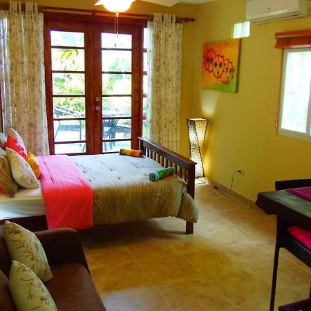Casa Del Sol Bed And Breakfast Contadora Island Buitenkant foto