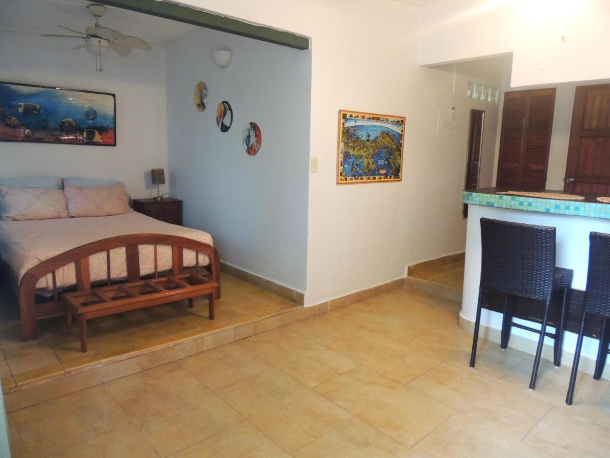 Casa Del Sol Bed And Breakfast Contadora Island Buitenkant foto