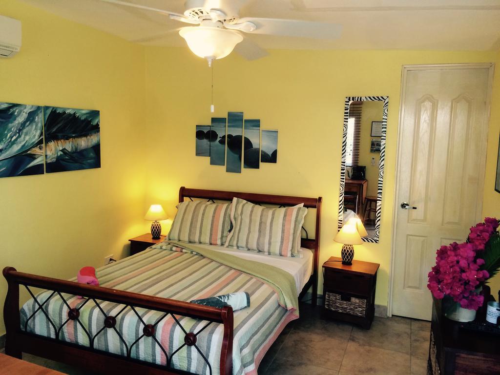 Casa Del Sol Bed And Breakfast Contadora Island Buitenkant foto