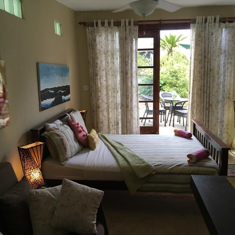 Casa Del Sol Bed And Breakfast Contadora Island Buitenkant foto